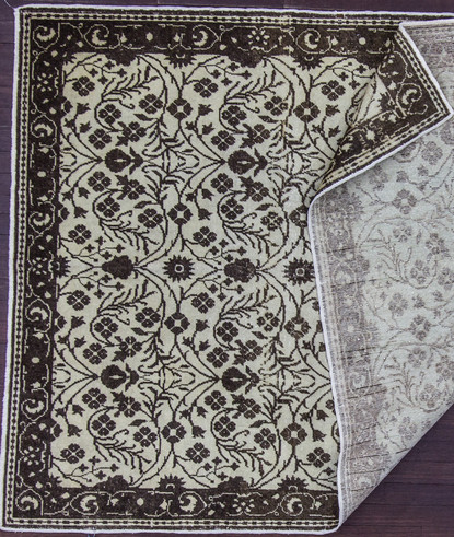 Antique Ushak Anatolian Turkish Rug, Natural Colors, image 2
